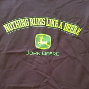 John Deere Black Tee  "Nothing Runs Like A  Like Deere Size XL NWOT